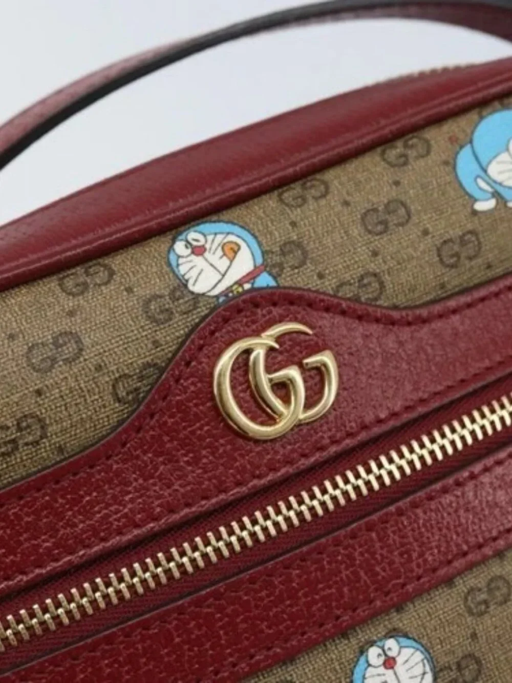 GUCCI Micro GG Supreme Doraemon Bag PVC Beige Gold 647784 Auth ka3475SAM